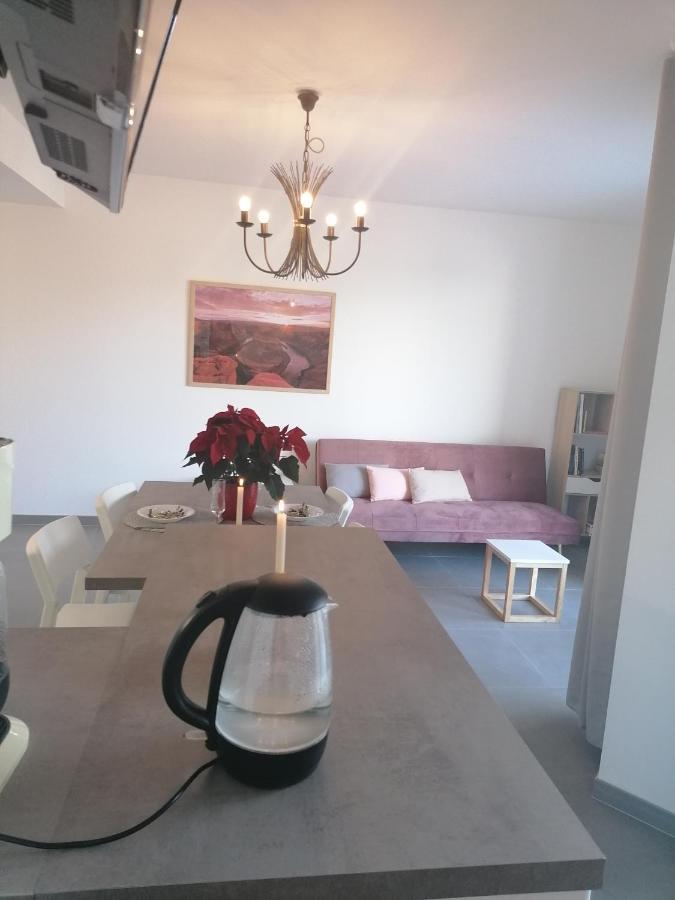 A La Belle Quatrieme Etoile Apartment Анси Екстериор снимка
