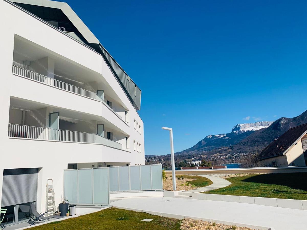 A La Belle Quatrieme Etoile Apartment Анси Екстериор снимка