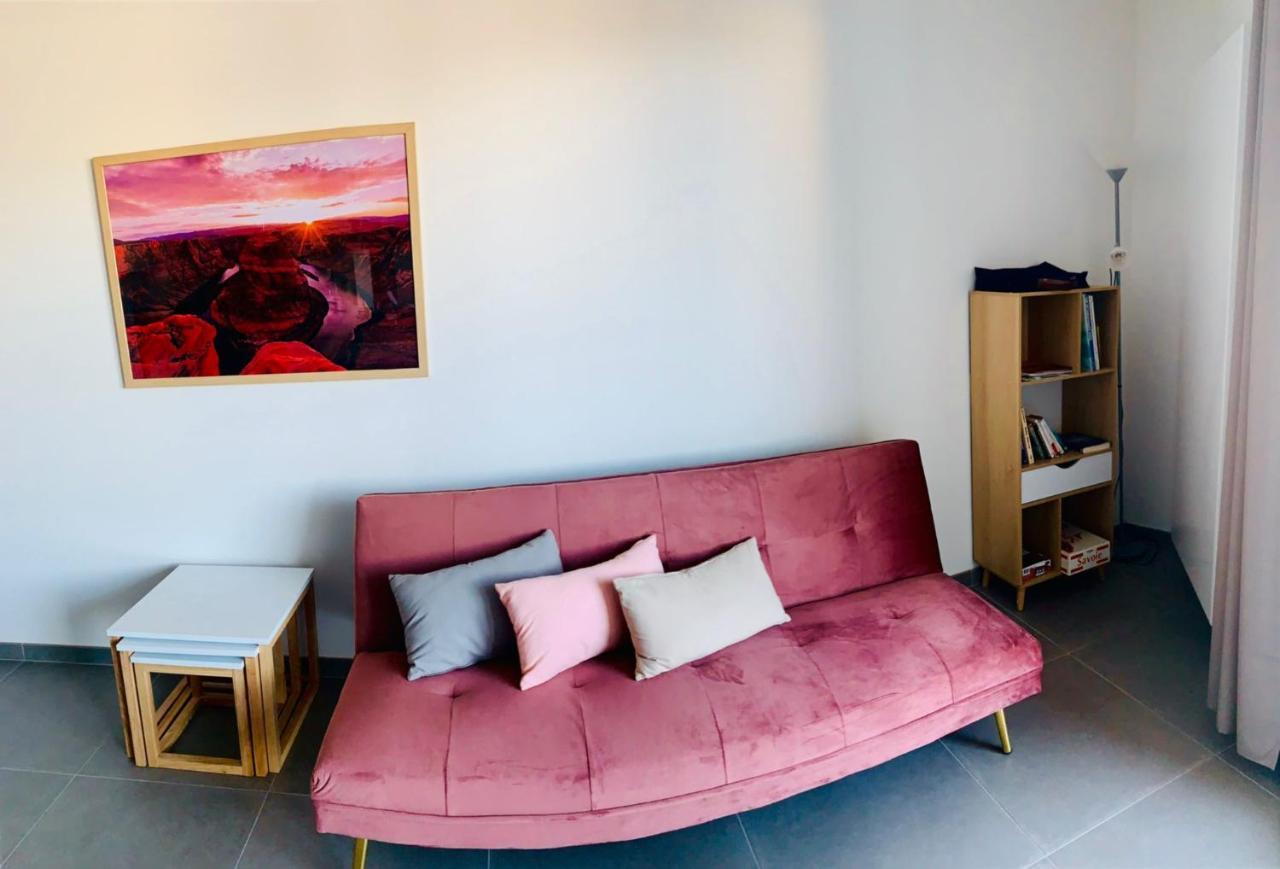 A La Belle Quatrieme Etoile Apartment Анси Екстериор снимка