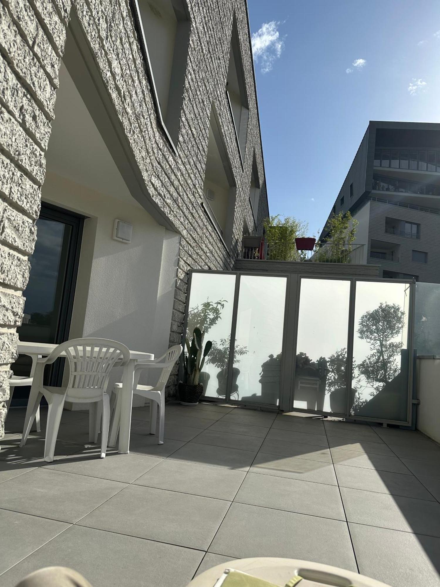 A La Belle Quatrieme Etoile Apartment Анси Екстериор снимка